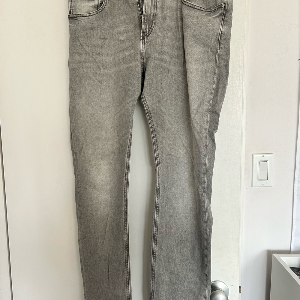 Men's Gray Jeans